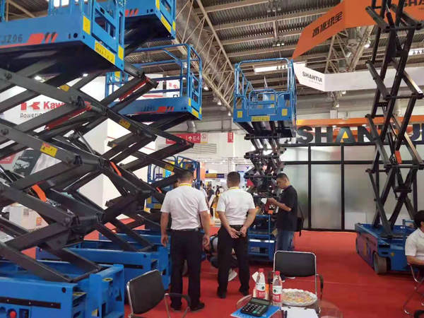 公司產(chǎn)品參加北京液壓升降機(jī)展銷(xiāo)會(huì) 公司產(chǎn)品參加北京液壓升降機(jī)展銷(xiāo)會(huì)